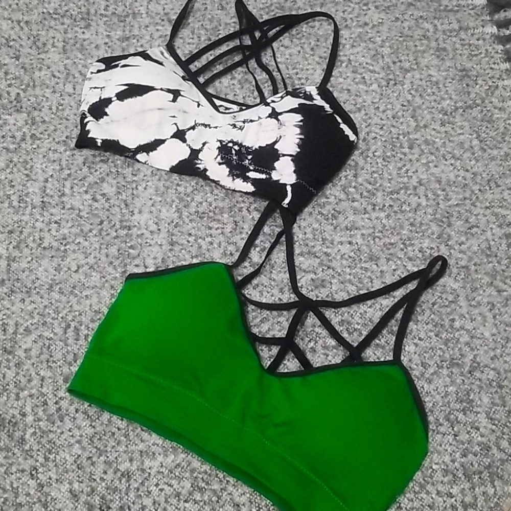 2 crisscross sports bra